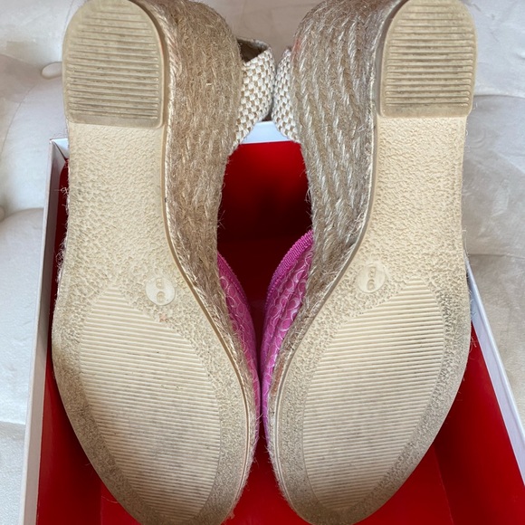 SOLD - WOMEN’S COACH FUSCHIA / PINK ESPADRILLES SIZE 9 - Picture 4 of 8